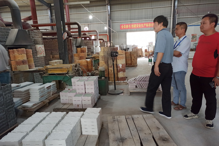 湖南恒峰g22助力复工复产，，携手开拓未来